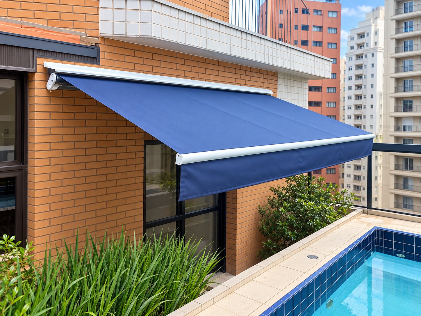 Toldo retrátil em terraço